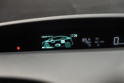 2010 Toyota Prius - Thumbnail