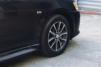 2016 Mitsubishi Lancer - Thumbnail