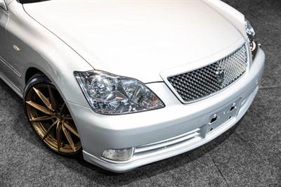 2005 Toyota Crown - Thumbnail