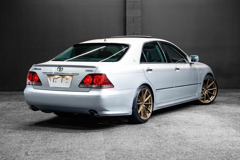 2005 Toyota Crown