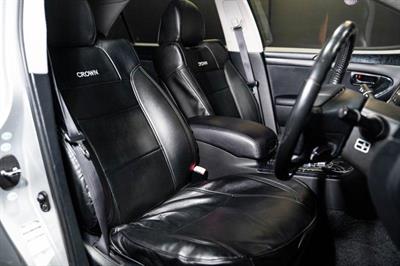 2005 Toyota Crown - Thumbnail