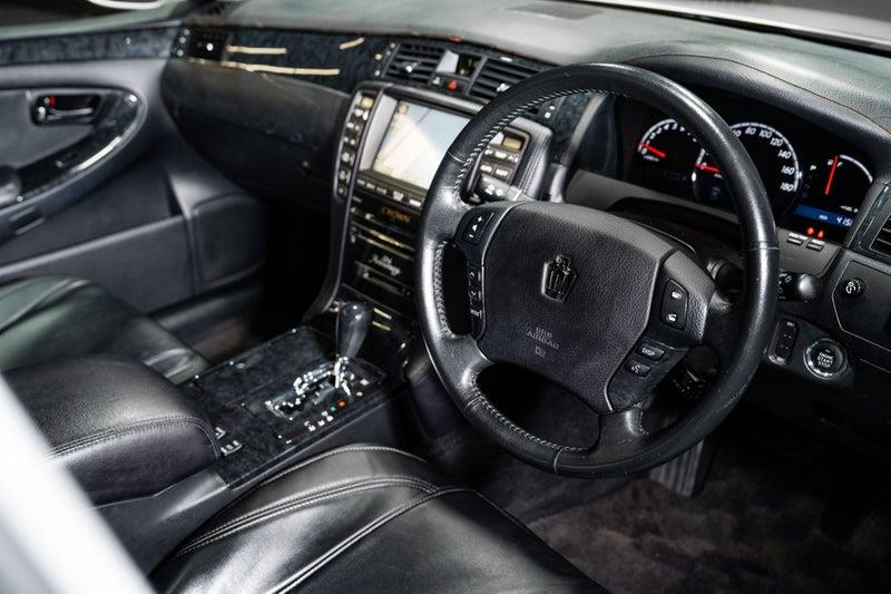 2005 Toyota Crown