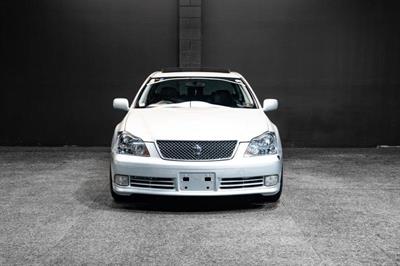 2005 Toyota Crown - Thumbnail