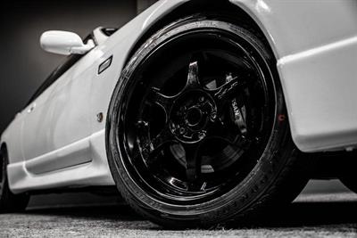 1997 Nissan Skyline - Thumbnail