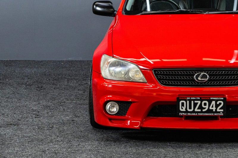 2004 Lexus IS 300