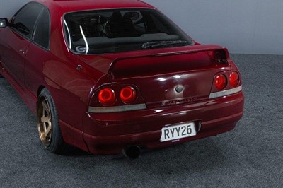 1996 Nissan Skyline - Thumbnail