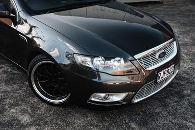 2010 Ford Falcon - Thumbnail