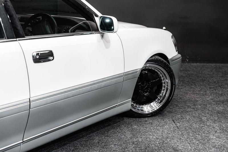2000 Toyota Crown
