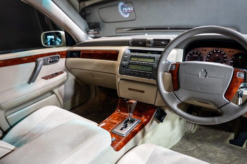 2000 Toyota Crown
