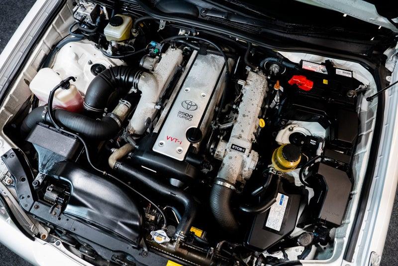 2000 Toyota Crown