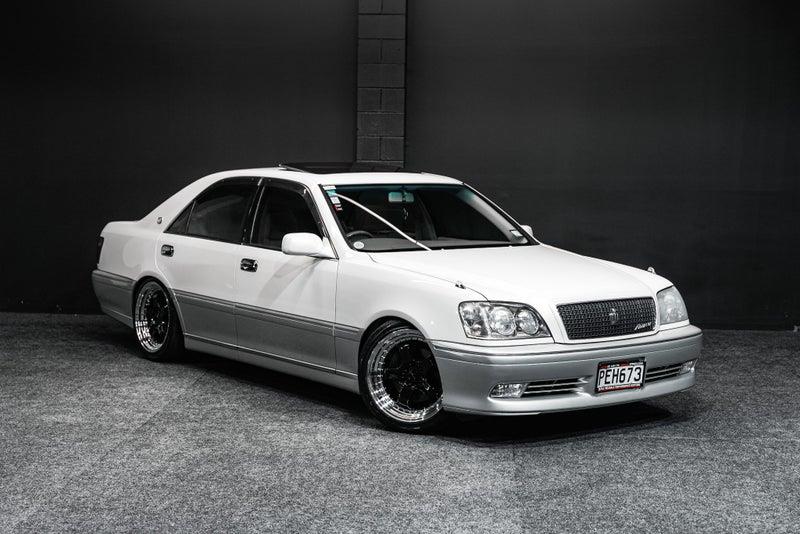 2000 Toyota Crown