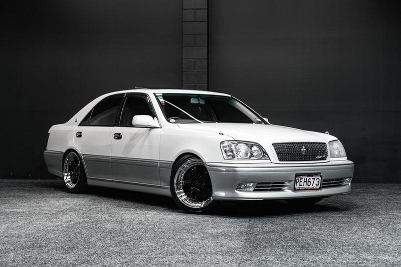 2000 Toyota Crown