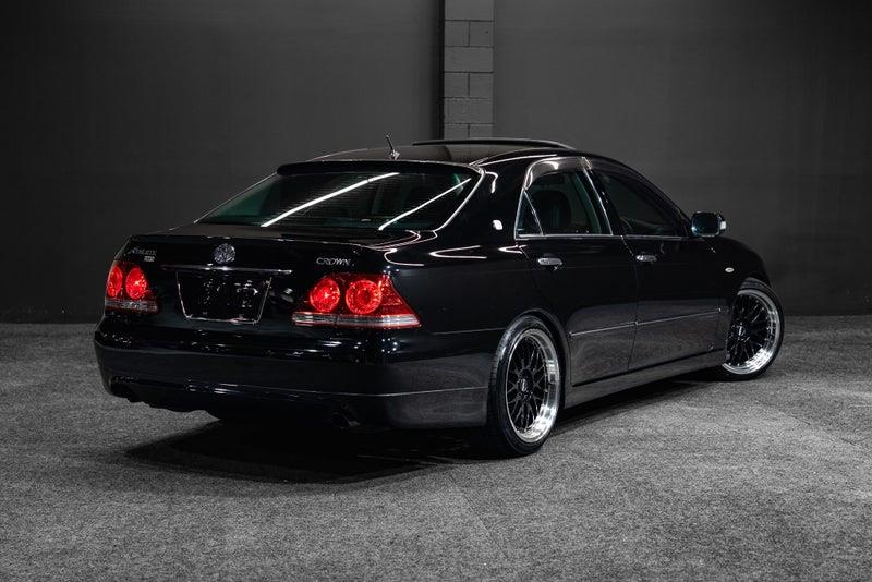 2004 Toyota Crown