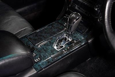 2004 Toyota Crown - Thumbnail