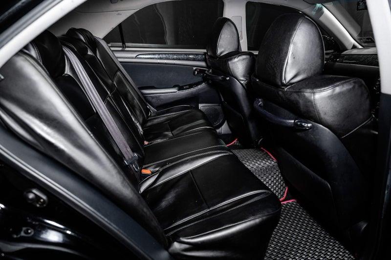 2005 Toyota Crown
