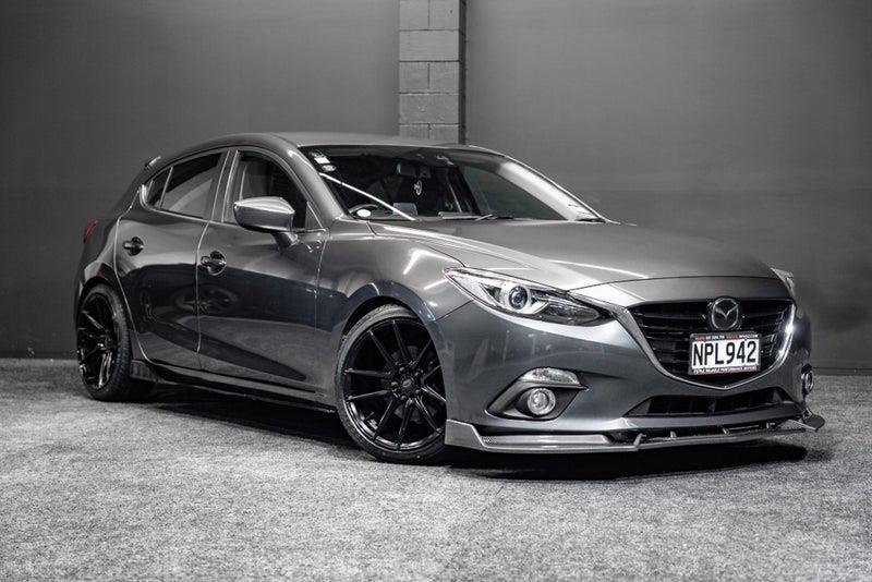 2014 Mazda Axela