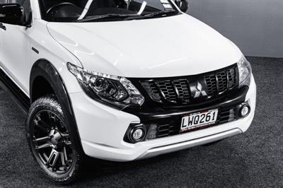 2018 Mitsubishi Triton - Thumbnail