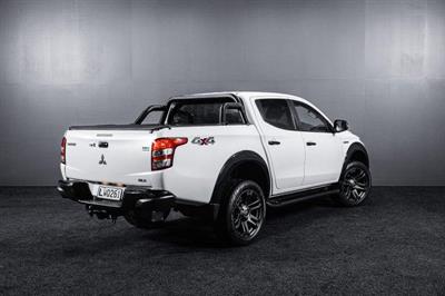 2018 Mitsubishi Triton - Thumbnail