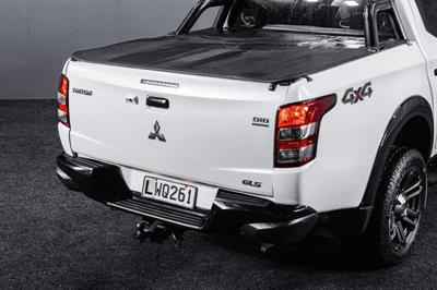 2018 Mitsubishi Triton - Thumbnail