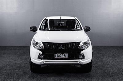 2018 Mitsubishi Triton - Thumbnail
