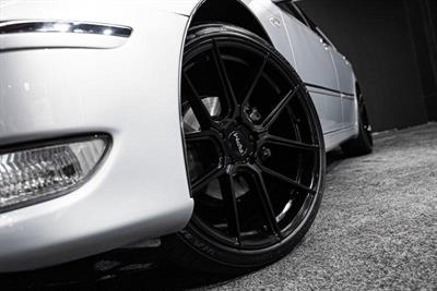 2004 Toyota Crown - Thumbnail