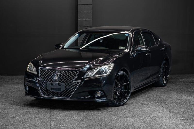 2013 Toyota Crown