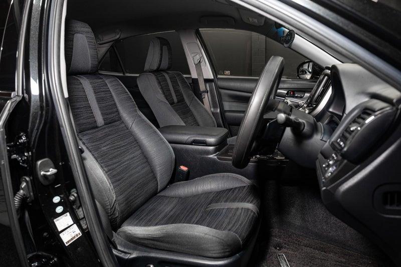 2013 Toyota Crown