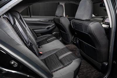 2013 Toyota Crown - Thumbnail