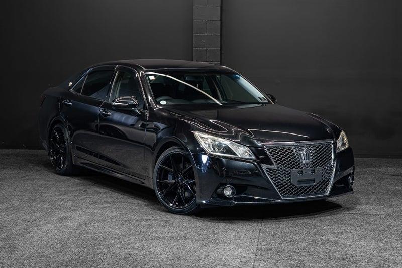 2013 Toyota Crown
