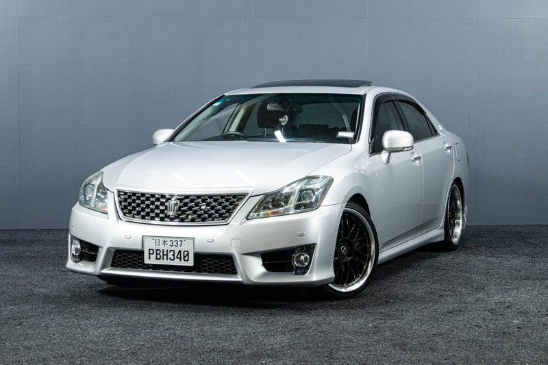 2011 Toyota Crown