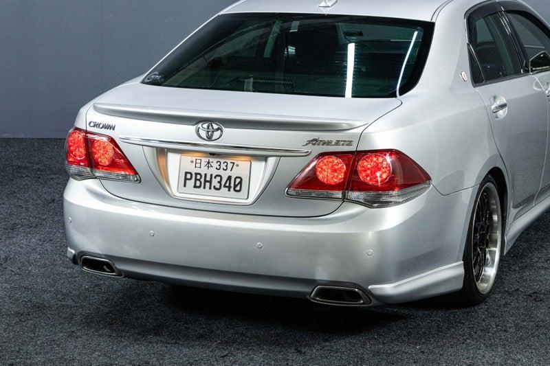 2011 Toyota Crown