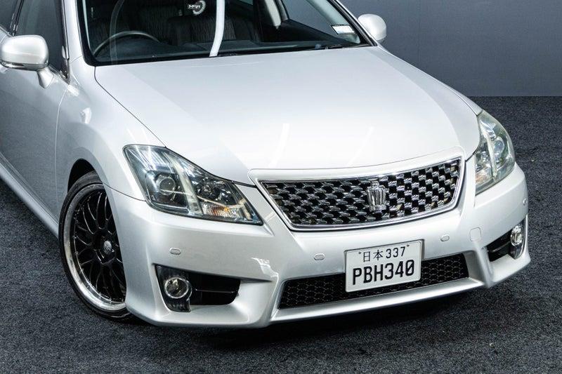 2011 Toyota Crown