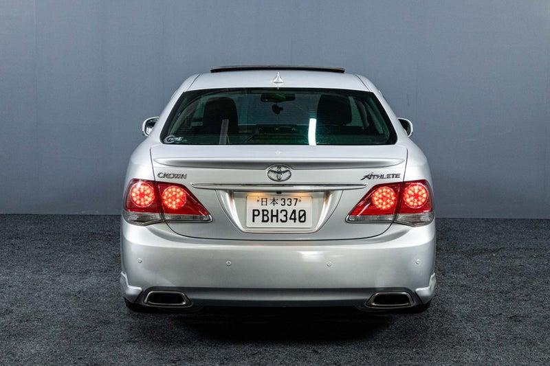 2011 Toyota Crown