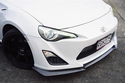 2012 Toyota 86 - Thumbnail