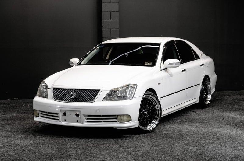 2004 Toyota Crown