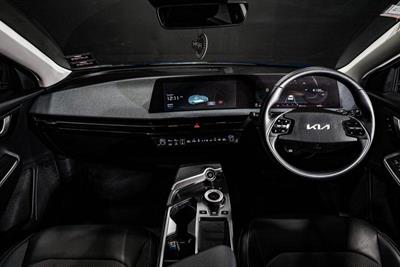 2022 Kia EV6 - Thumbnail