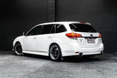 2009 Subaru Legacy - Thumbnail
