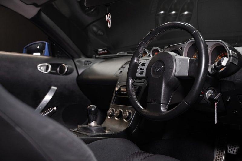 2005 Nissan Fairlady