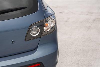 2006 Mazda Axela - Thumbnail