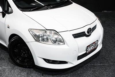 2008 Toyota Corolla - Thumbnail