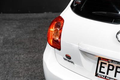 2008 Toyota Corolla - Thumbnail