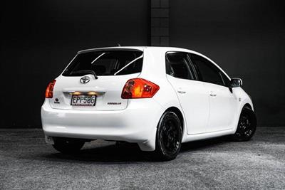 2008 Toyota Corolla - Thumbnail