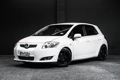 2008 Toyota Corolla - Thumbnail