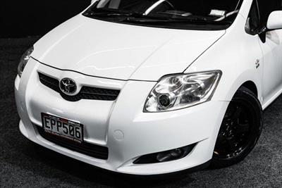2008 Toyota Corolla - Thumbnail