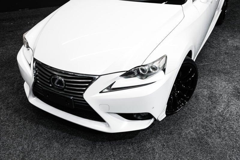 2013 Lexus IS 300h