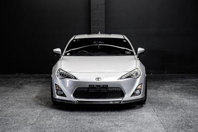 2013 Toyota 86 - Thumbnail