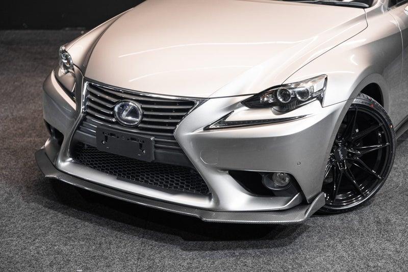 2013 Lexus IS 300h