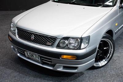 1997 Nissan Stagea - Thumbnail