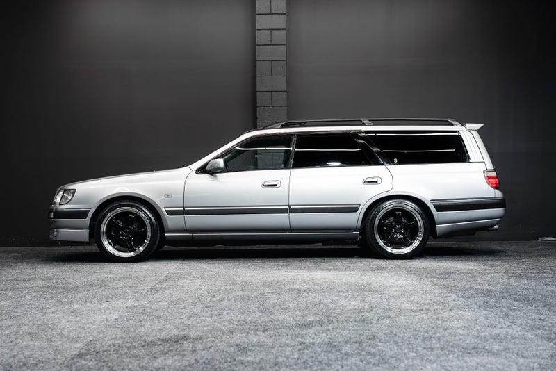 1997 Nissan Stagea