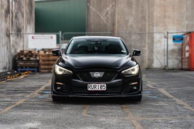 2019 Nissan Skyline - Thumbnail